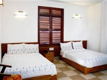 Camry Hotel Da Nang 2*,