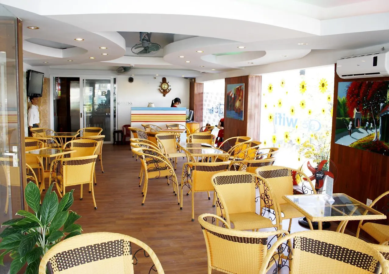 Camry Hotel Da Nang